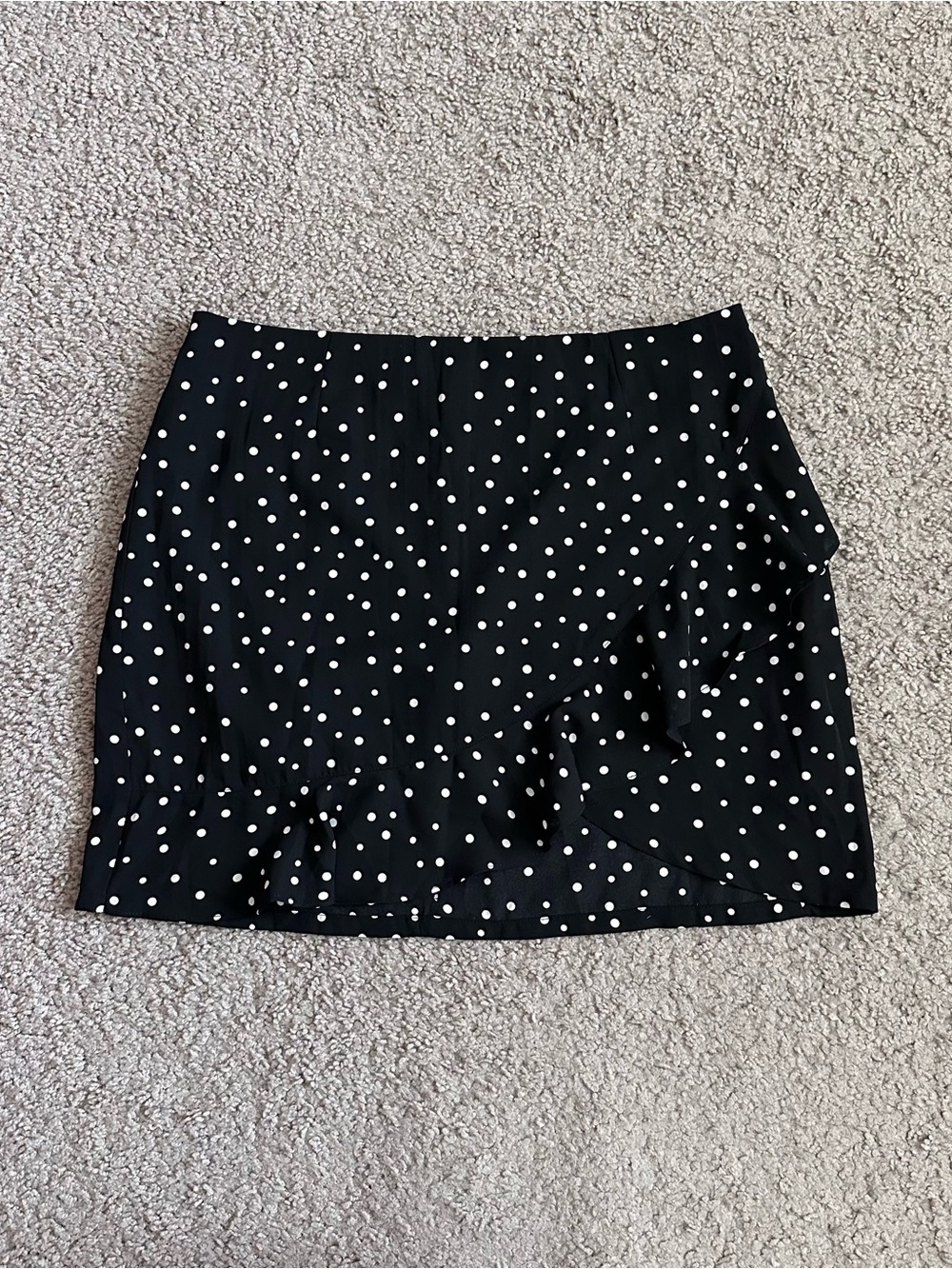 Jack by BB Dakota Black Polka Dot Ruffle Mini Skirt Womens M